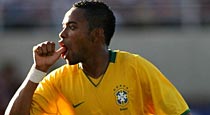 ������������ս 4-0��ȡί������
